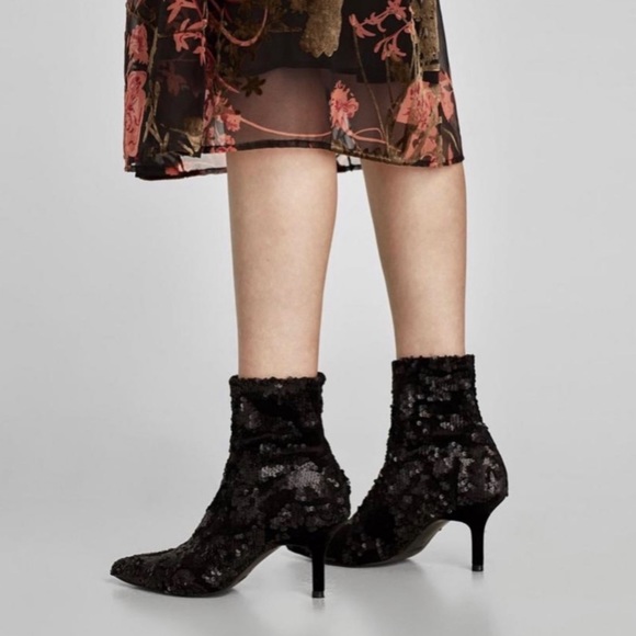 Zara | Sequin Velvet Dance Boots - Picture 2 of 8